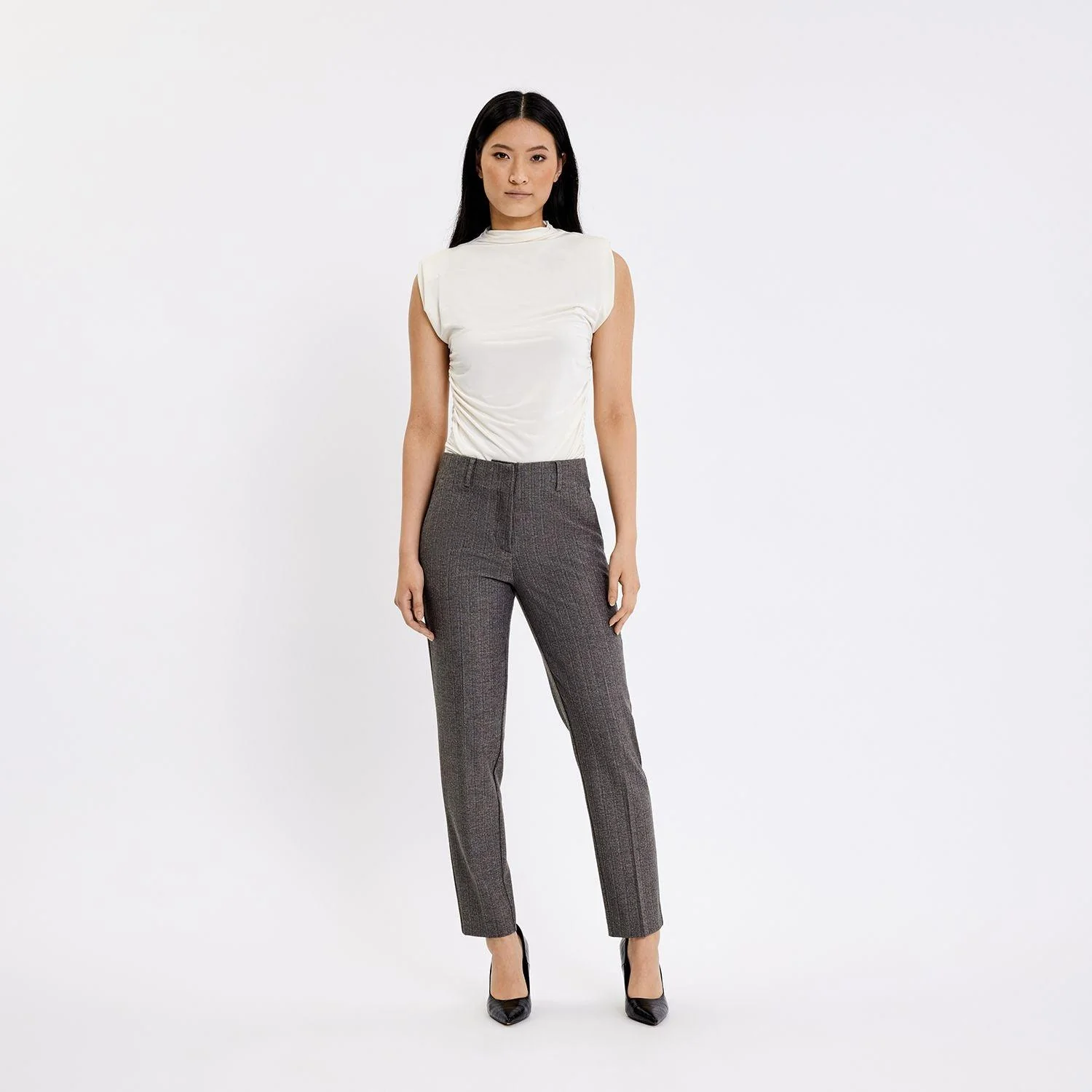 JuliaFV  Cool Taupe Melange