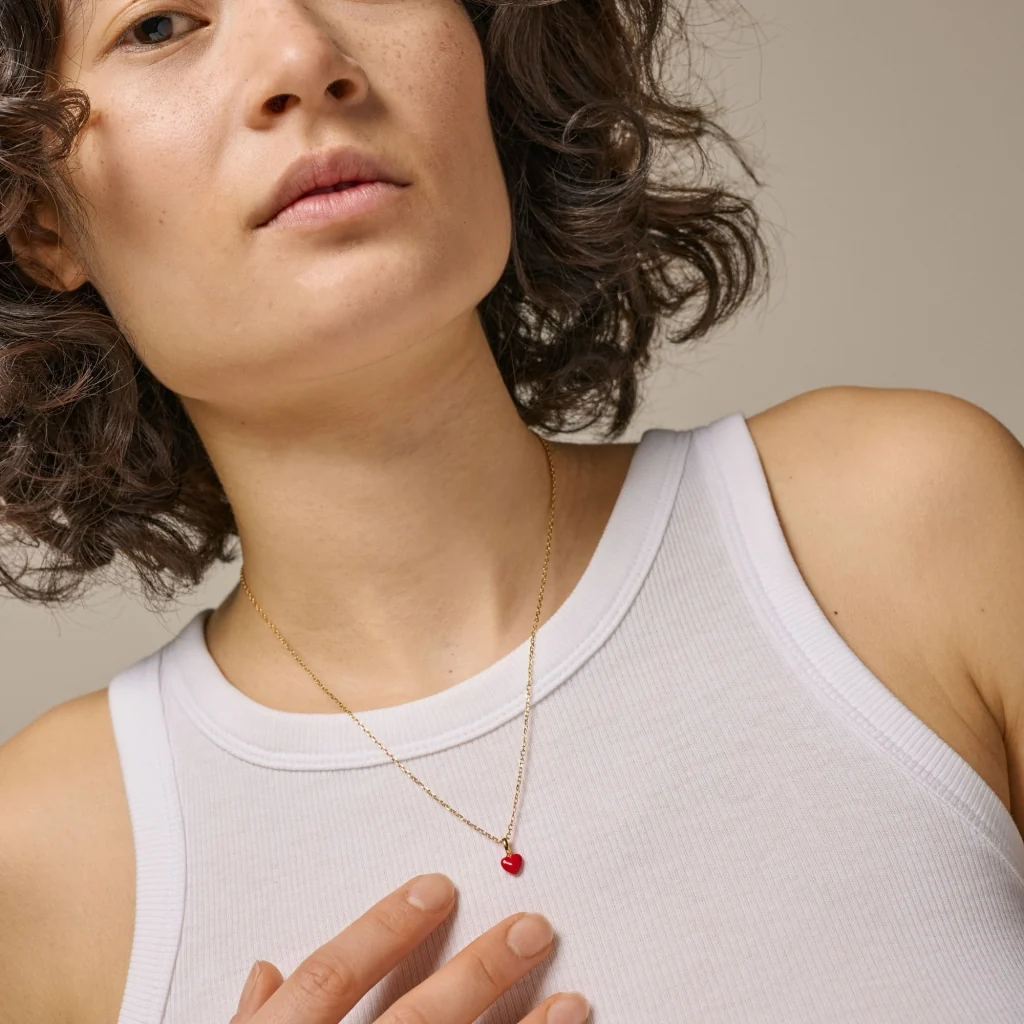 NECKLACE, AMORE  Red - Image 2