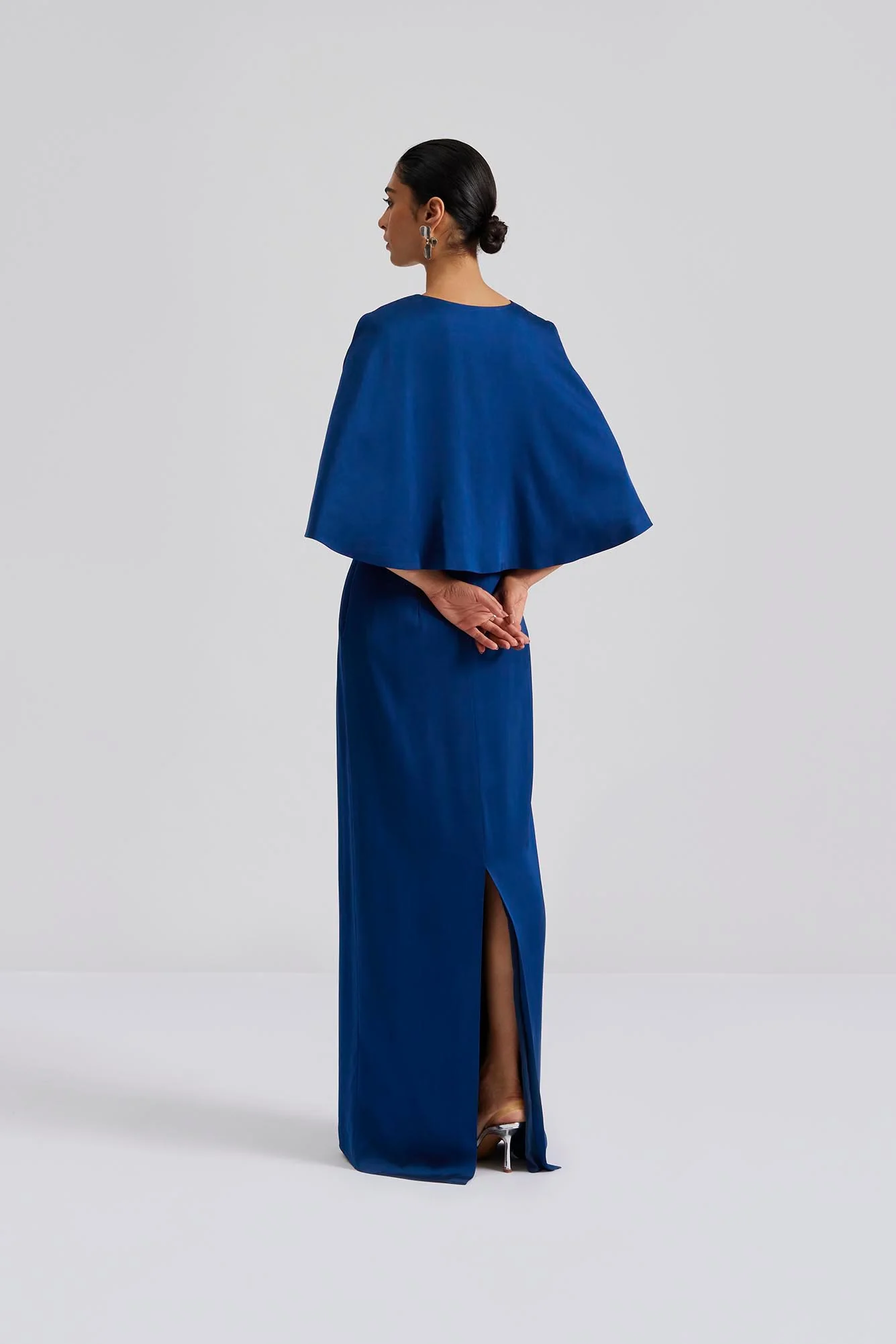 Junia cape satin maxi dress Midnight Blue - Image 3