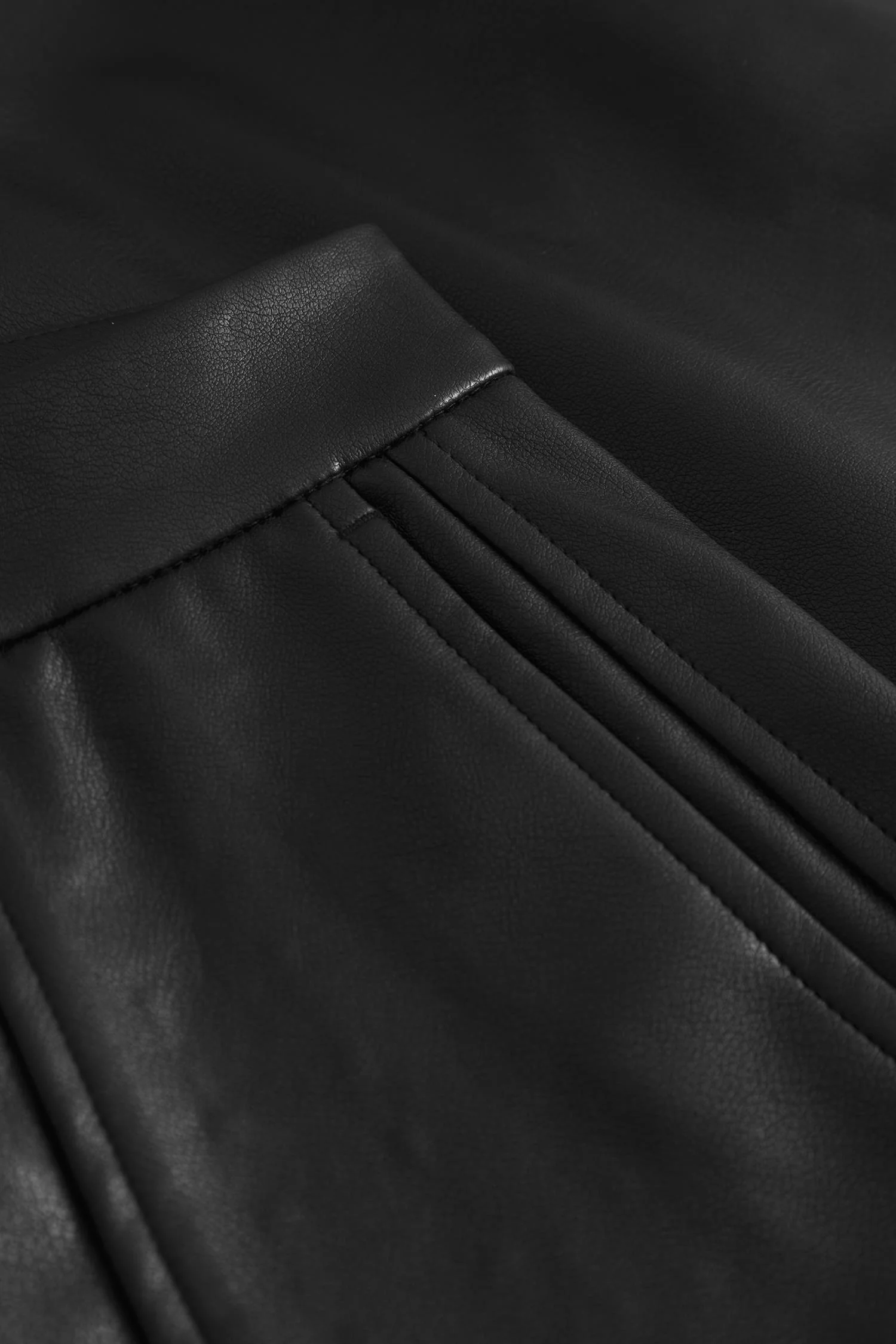 Lumi Cropped Trouser Black - Image 3