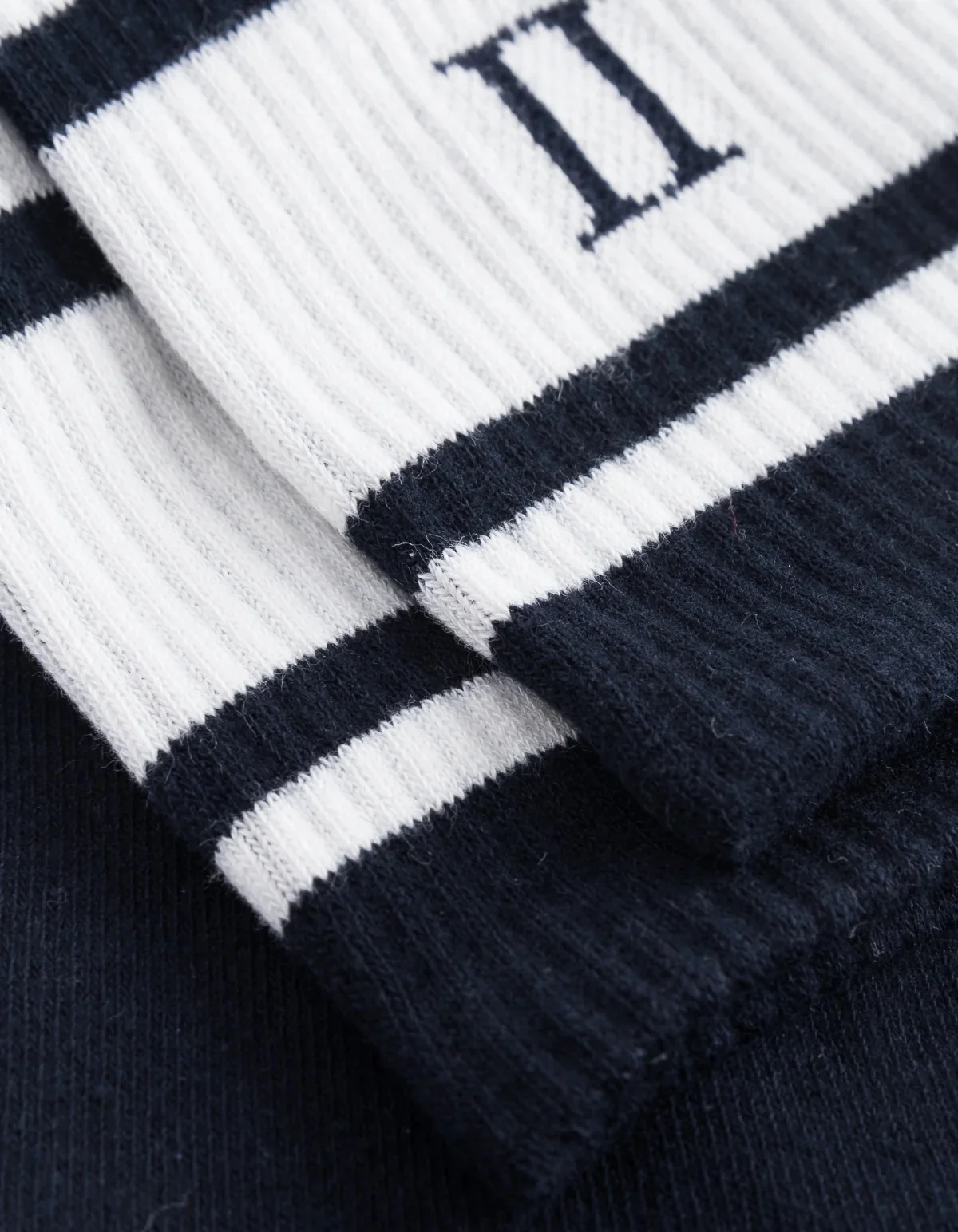 William Stripe 2-Pack Socks  Dark Navy/Off White - Image 2