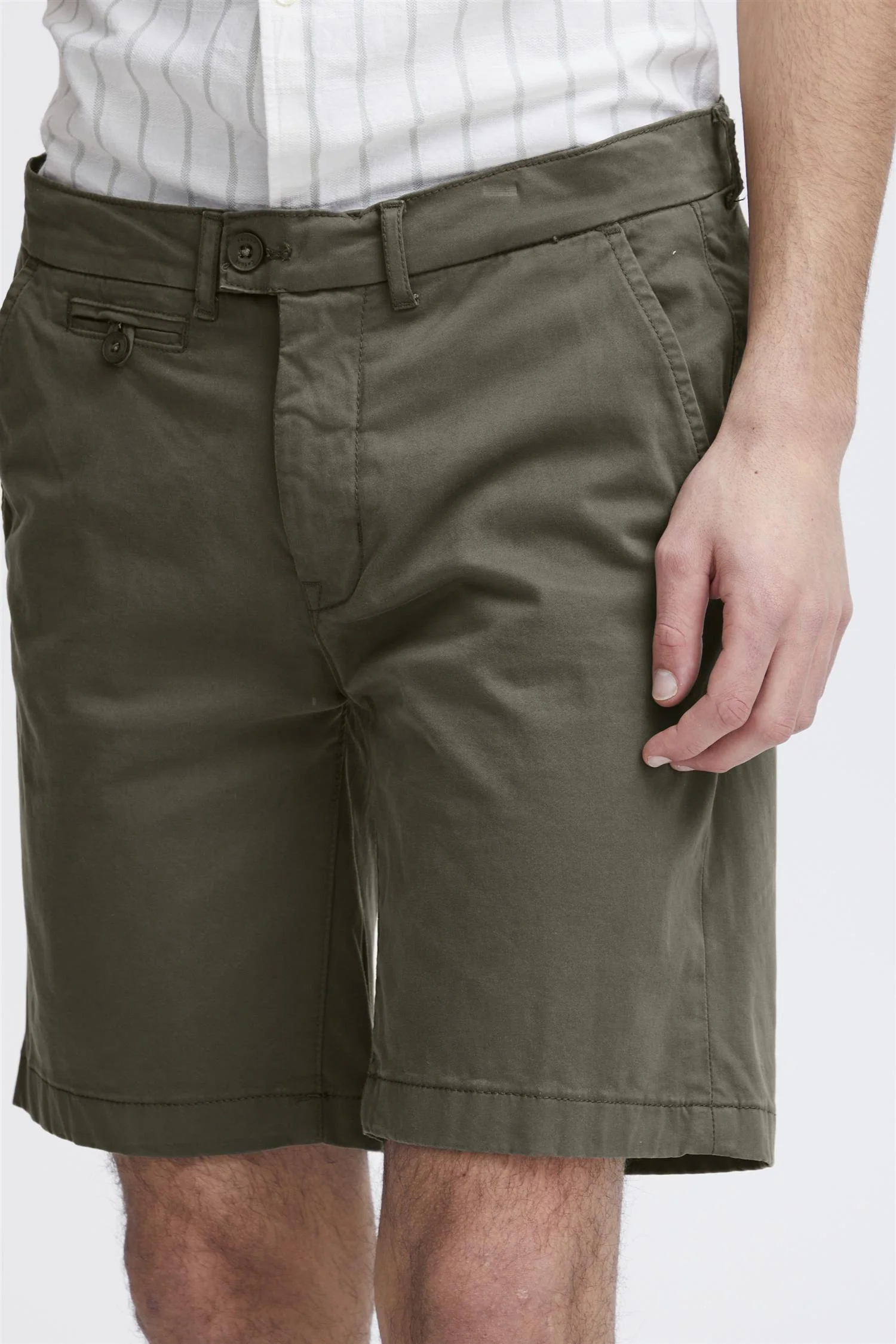 ALLAN chino shorts  Grape Leaf - Image 4