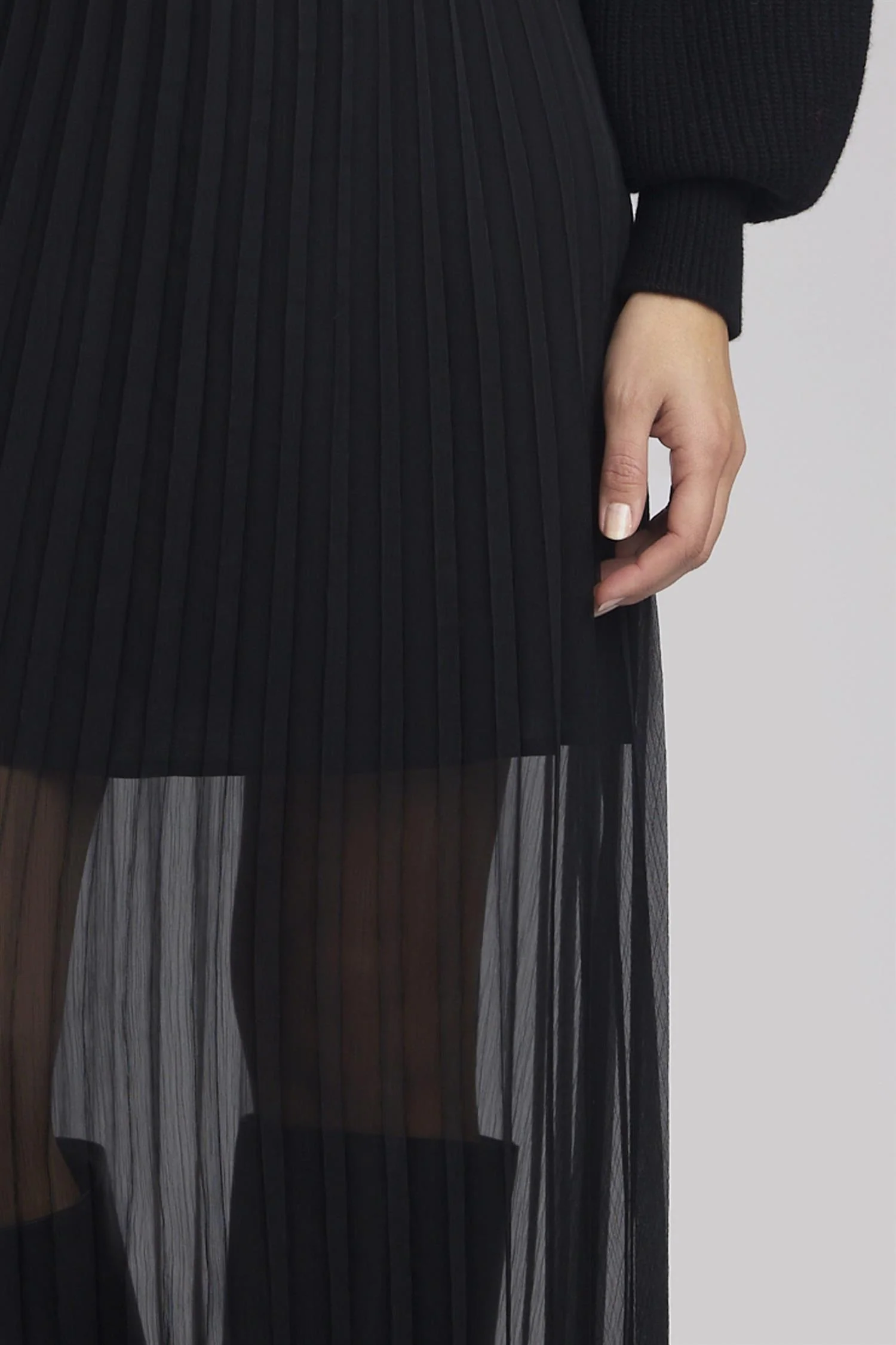 AnastaziaGZ HW skirt Black - Image 3