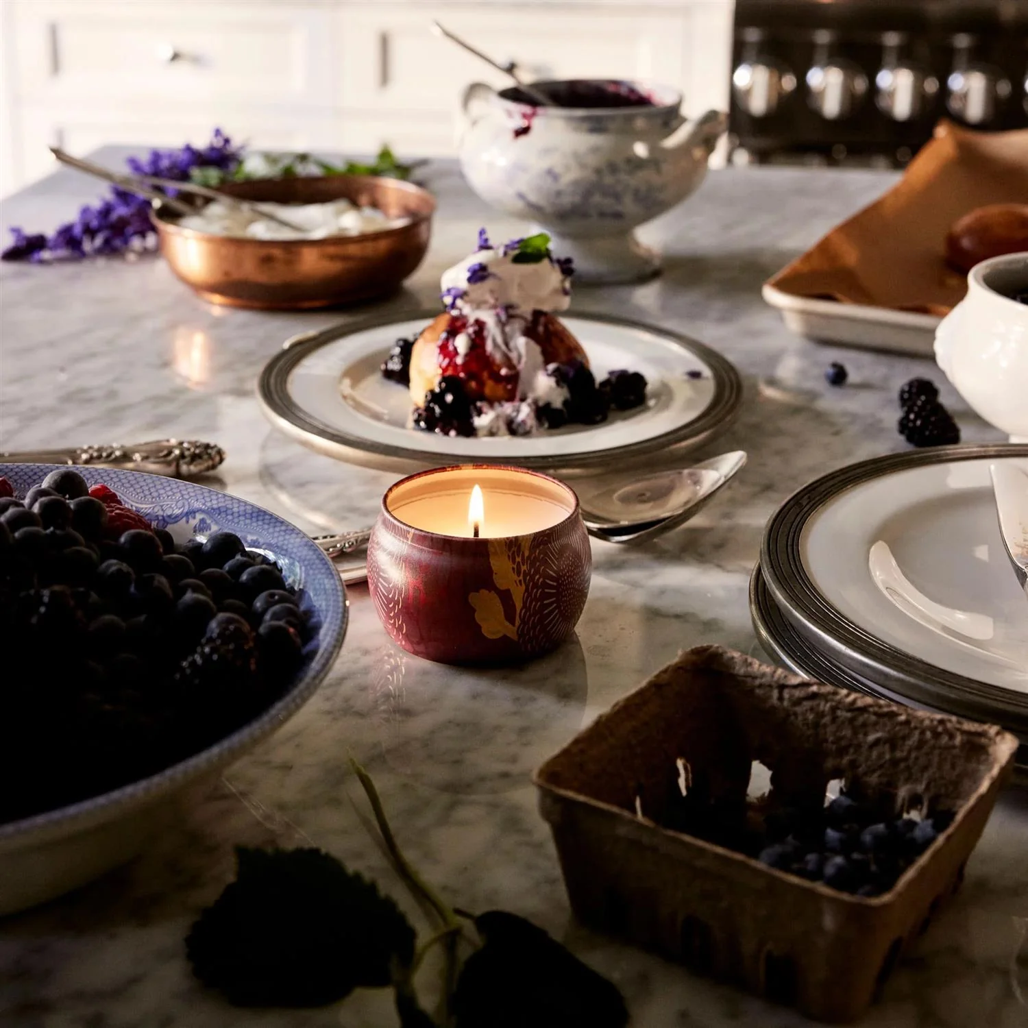 MINI TIN CANDLE  Foraged Wildberry - Image 4