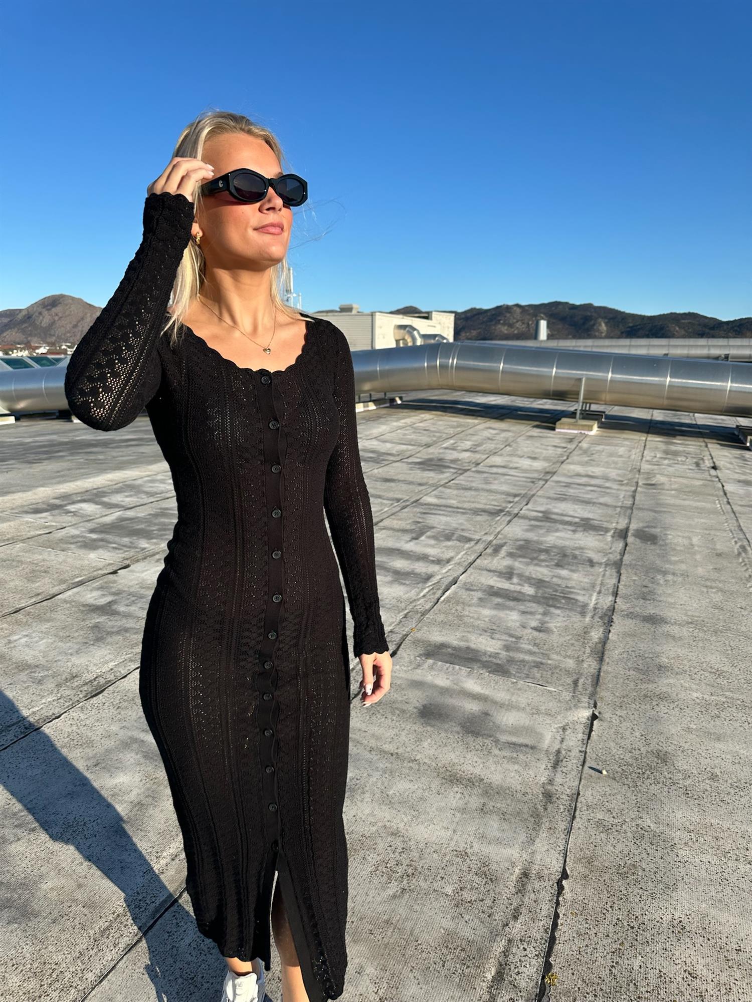 Kelp Crochet Dress Black