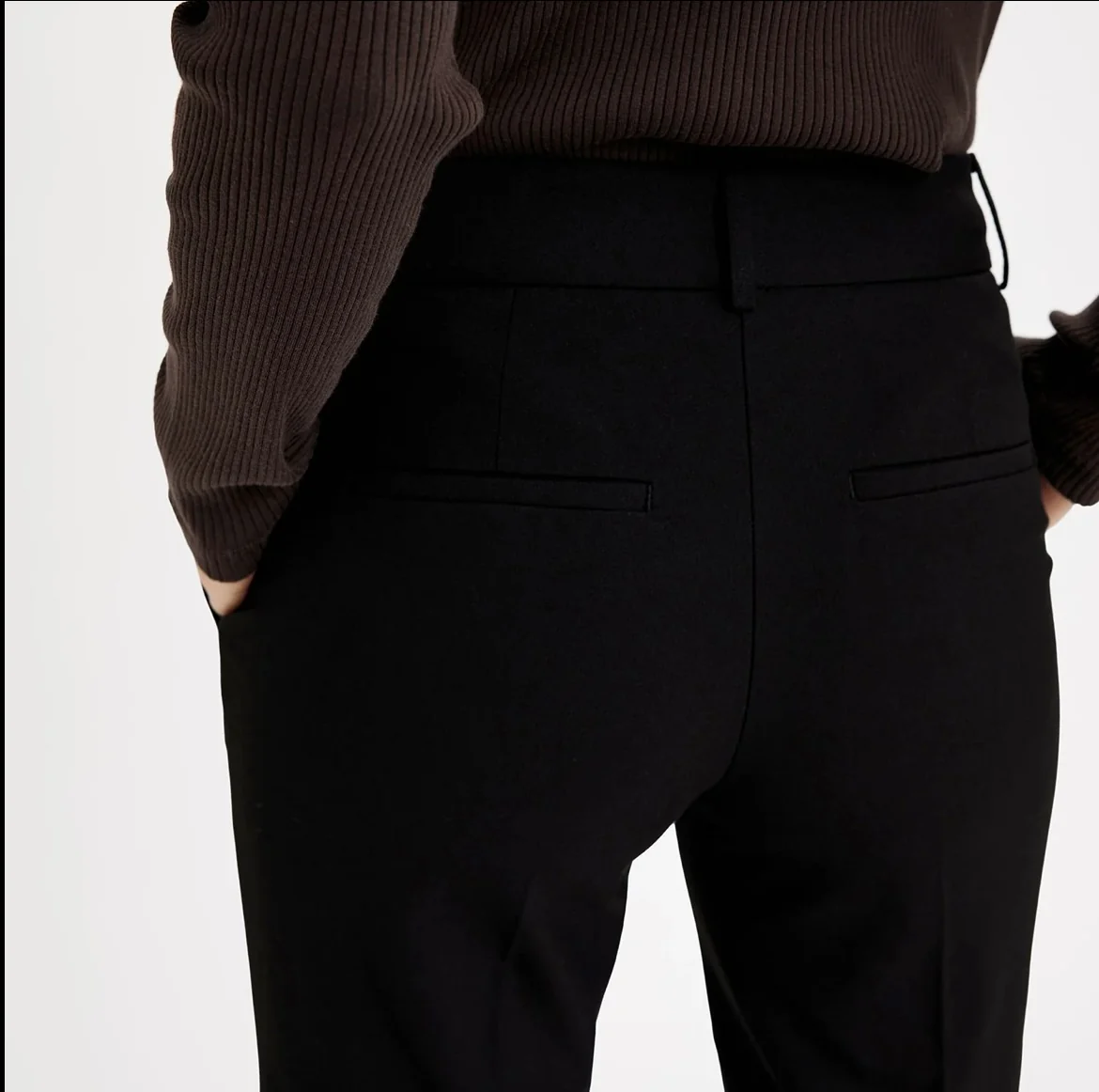 ClaraFV 285 REGULAR Black - Image 3