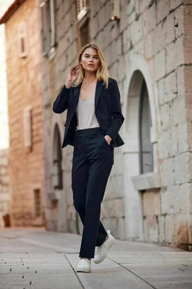 High Waist Trouser  Navy - Image 3