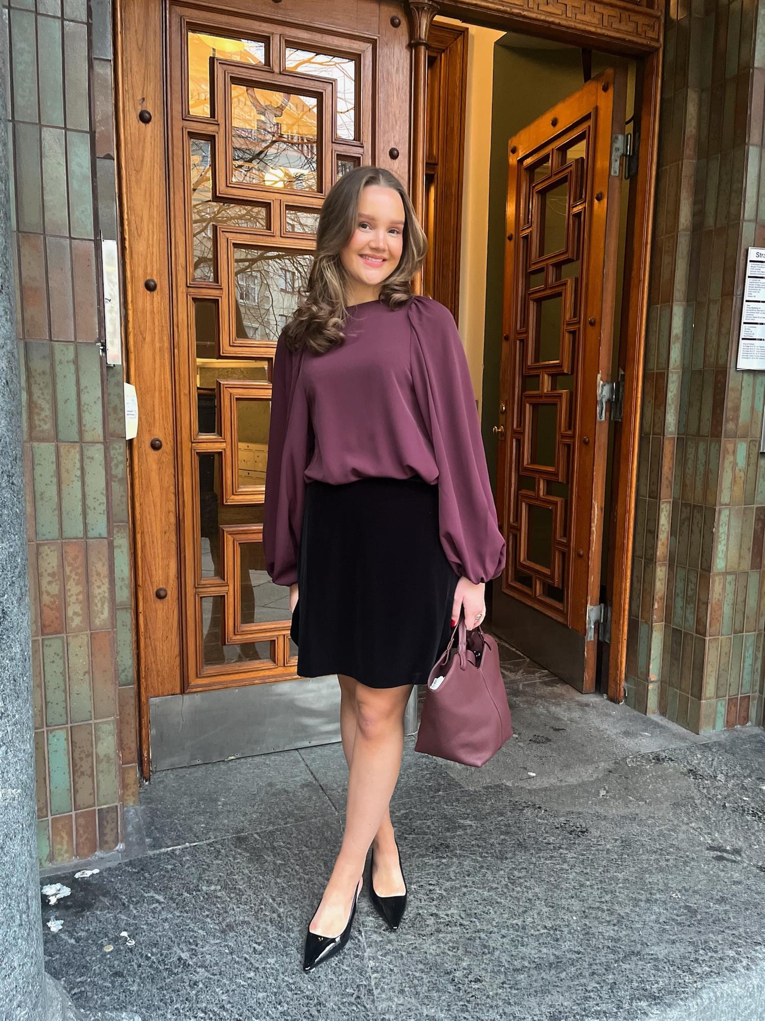 ASHI Crepe Dk Burgundy