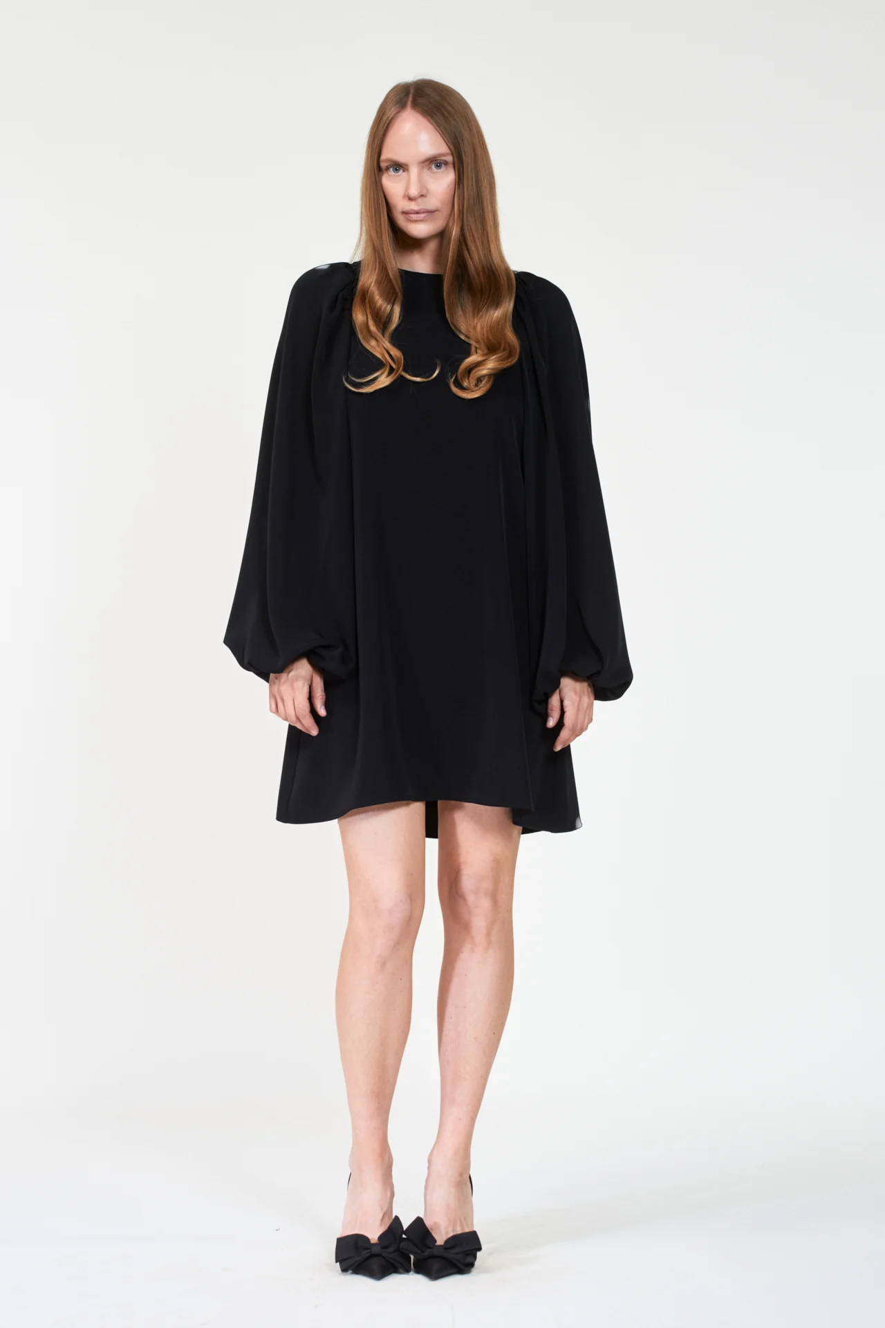 VALERIA Crepe Black - Image 2