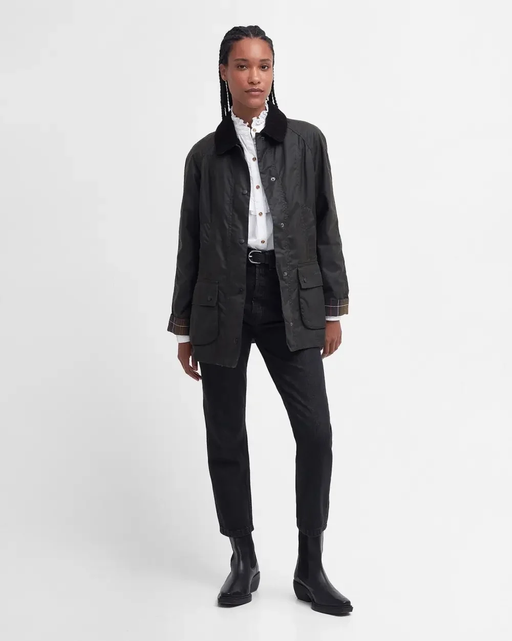 Beadnell Wax Jacket Olive - Image 9