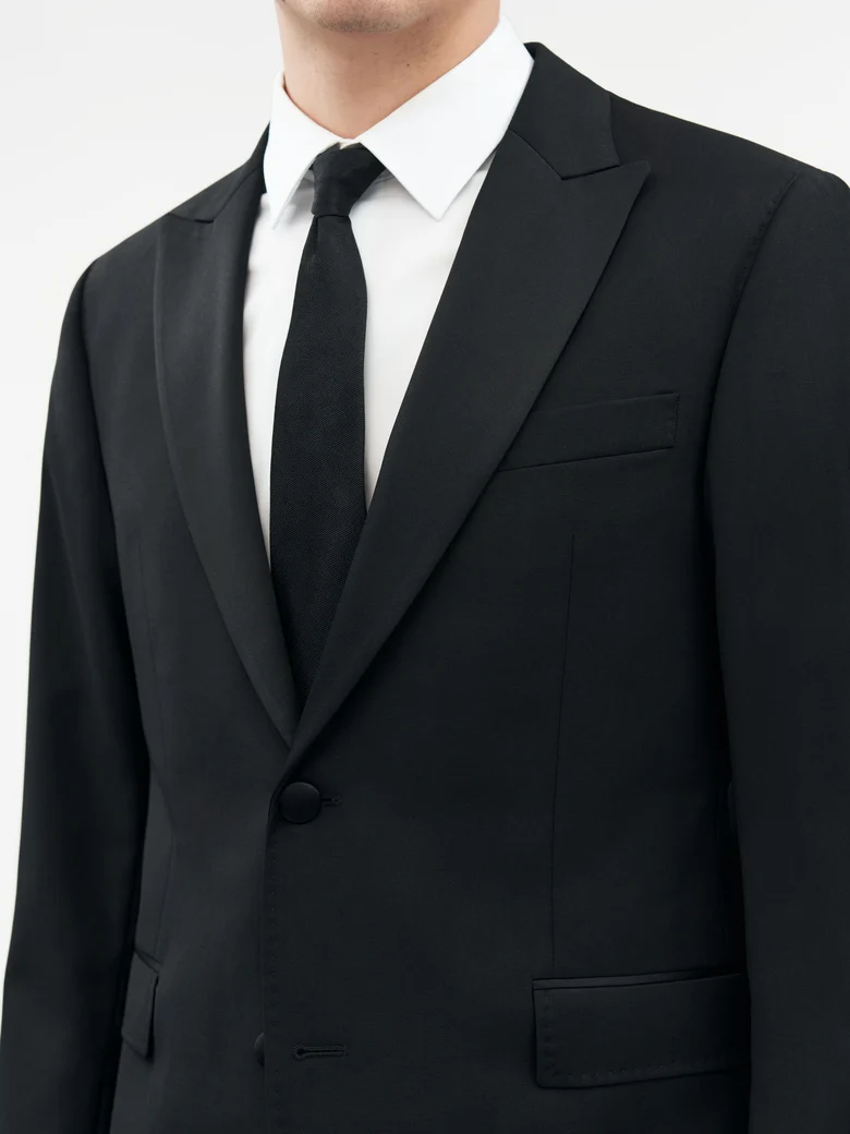 Justin Tux  Black - Image 4