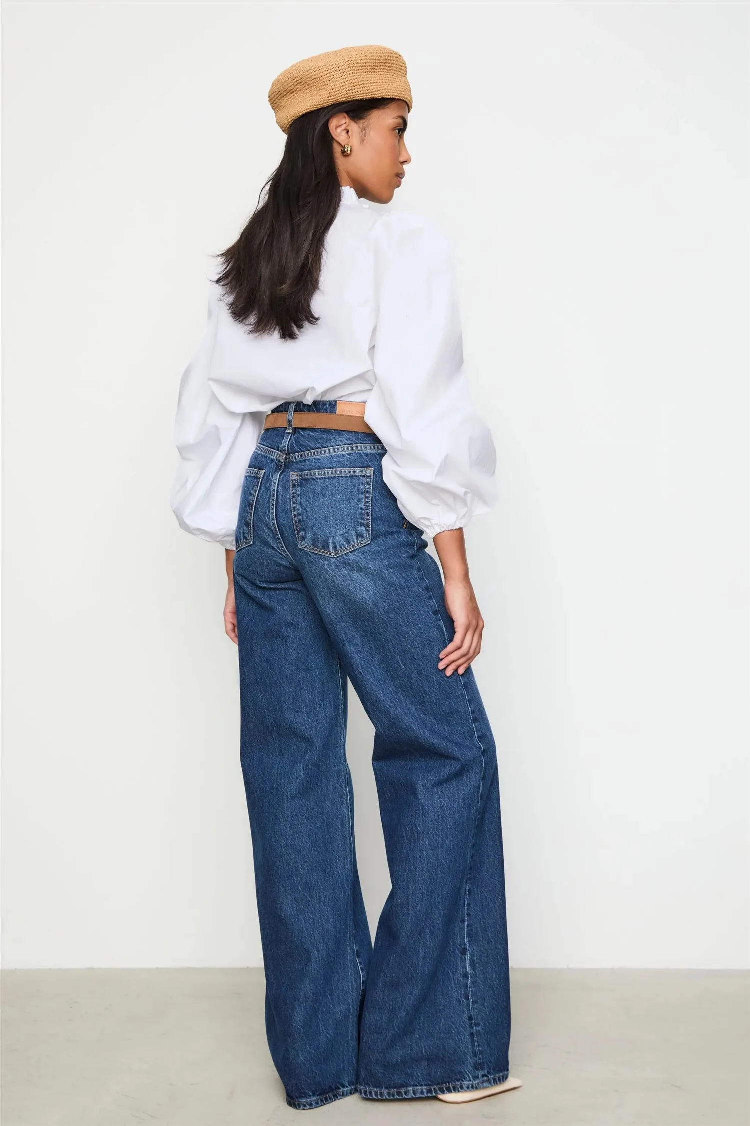 Taylor  Washed Dark Blue - Image 4