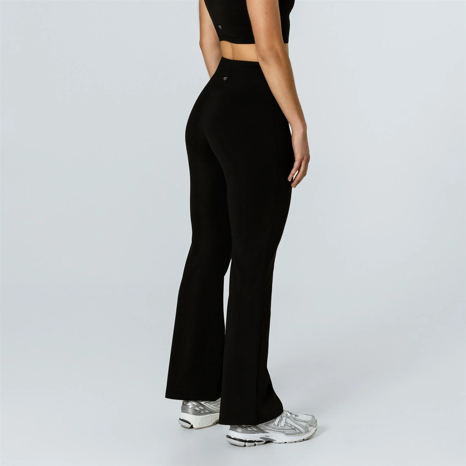 ASANA FLARED LEGGING  Black - Image 2