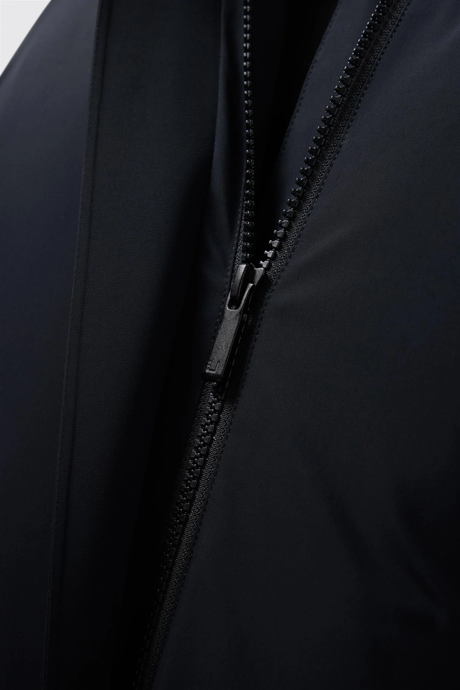 SPECTRA PARKA  Black - Image 3