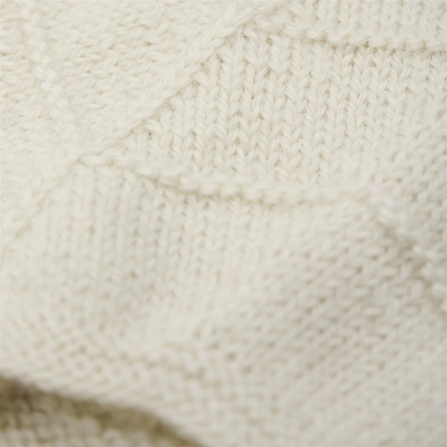 Bonnet Ears Alpaca Wool Knit  Off-White - Image 2
