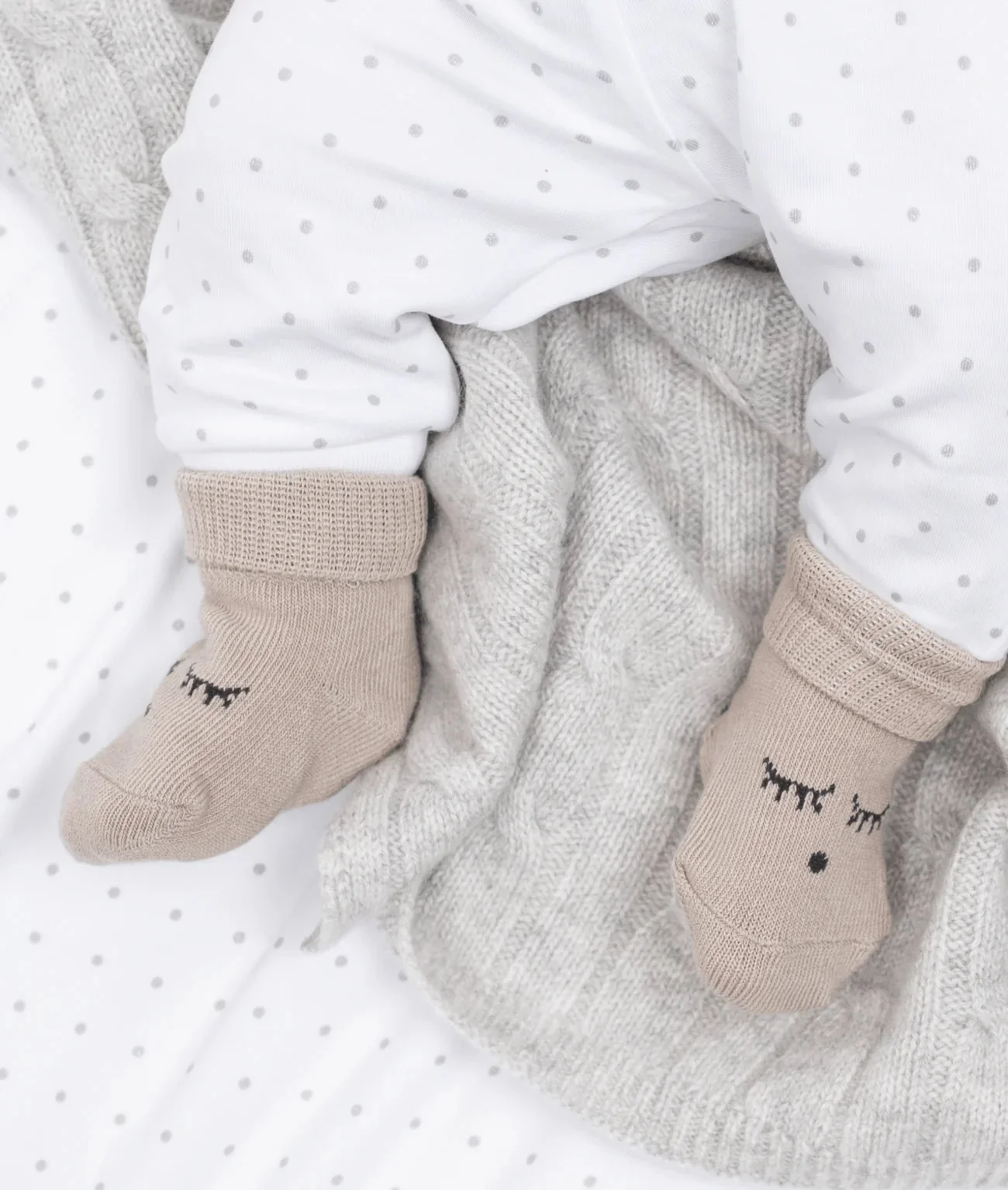 Sleeping cutie Socks  Dark Grey - Image 3