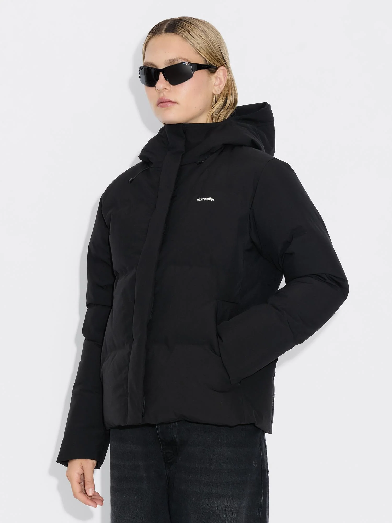 Besseggen Lt Short Jkt Black - Image 6