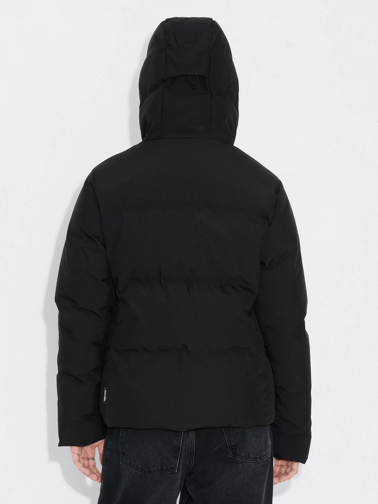 Besseggen Lt Short Jkt Black - Image 7