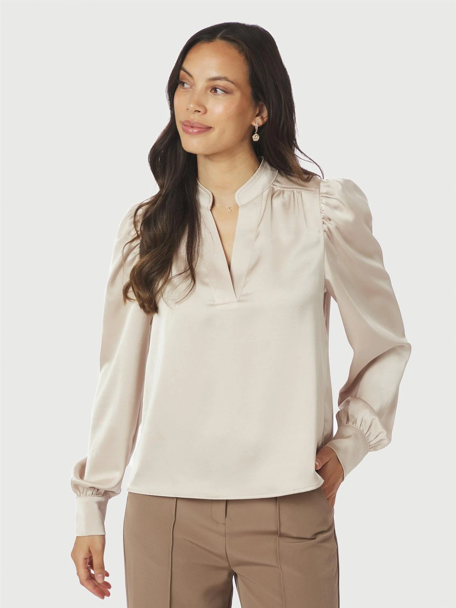 Rosslyn Heavy Sateen Blouse Champagne - Image 3