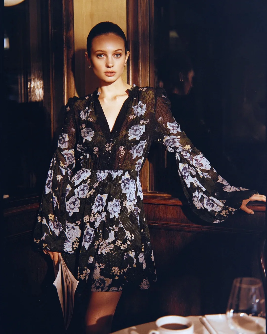 Georgette V-Neck Dress Amadora - Image 4