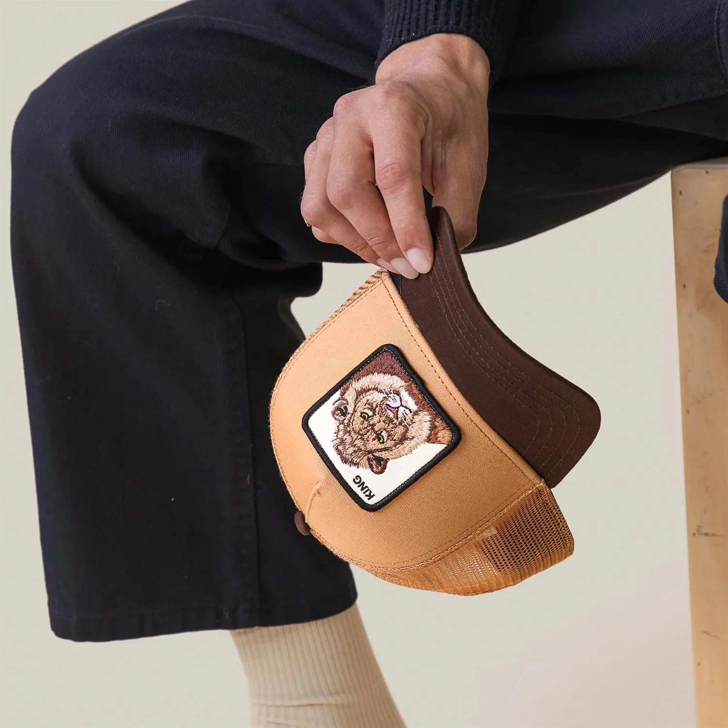 King Trucker -Heat/Ground Camel Brown - Image 4