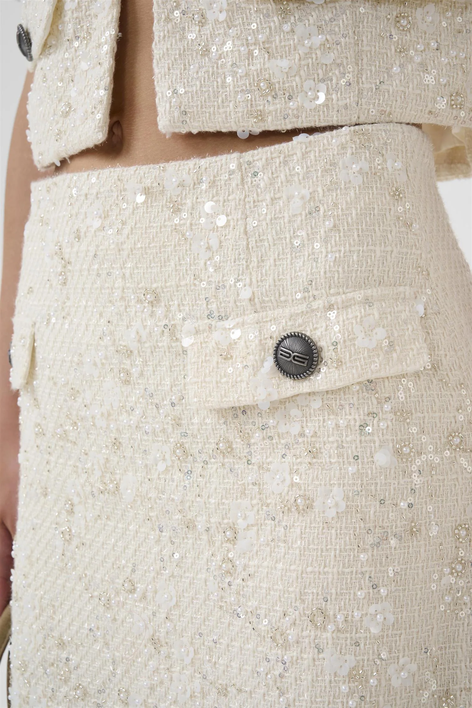 Chanaya MW Skirt Off White Pearls - Image 3