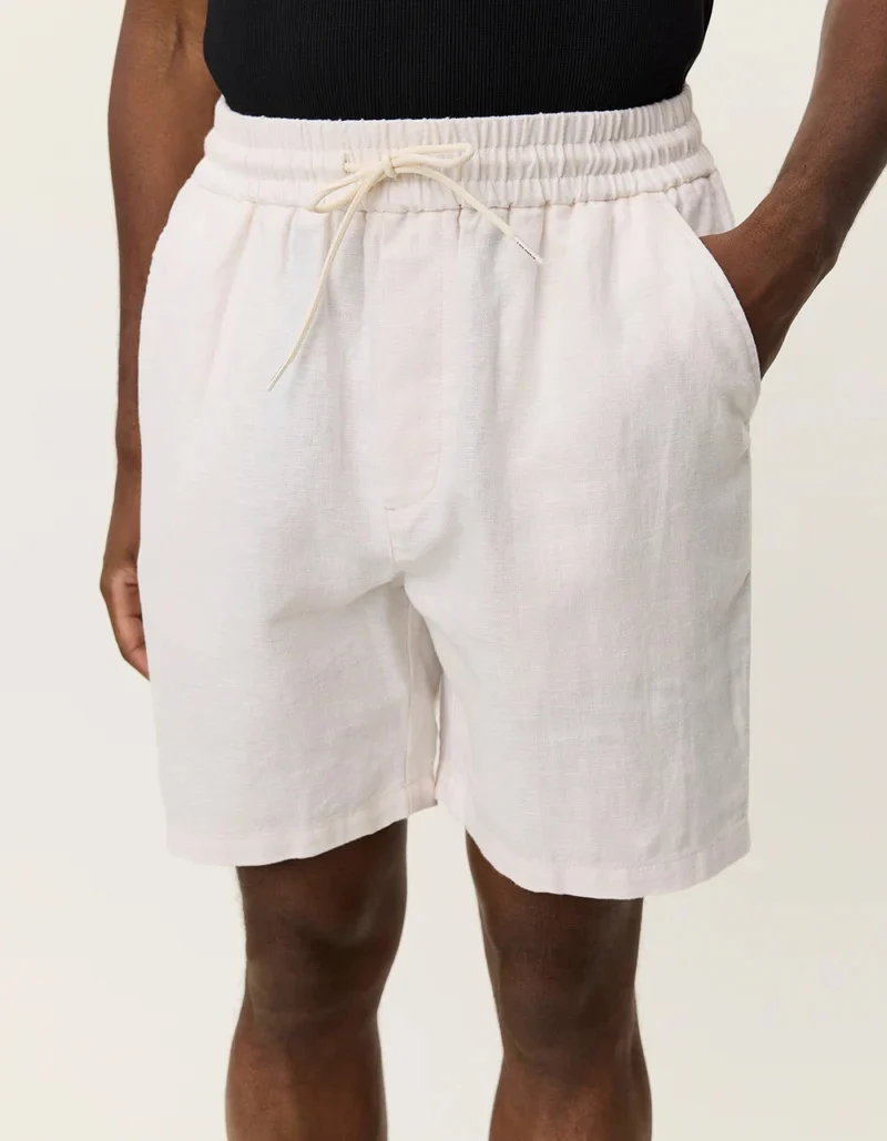 Otto Linen Shorts  Eggnog White - Image 4