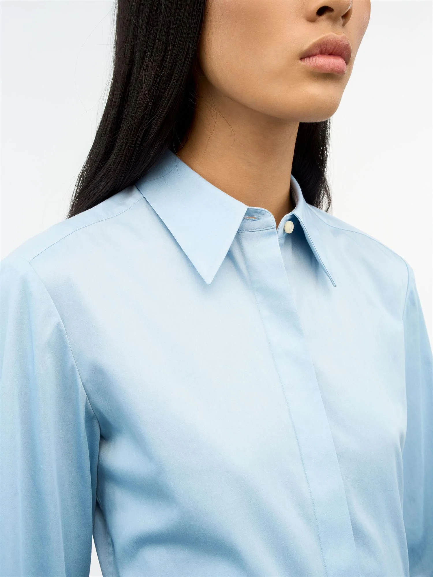 LAINO Pale Blue - Image 3