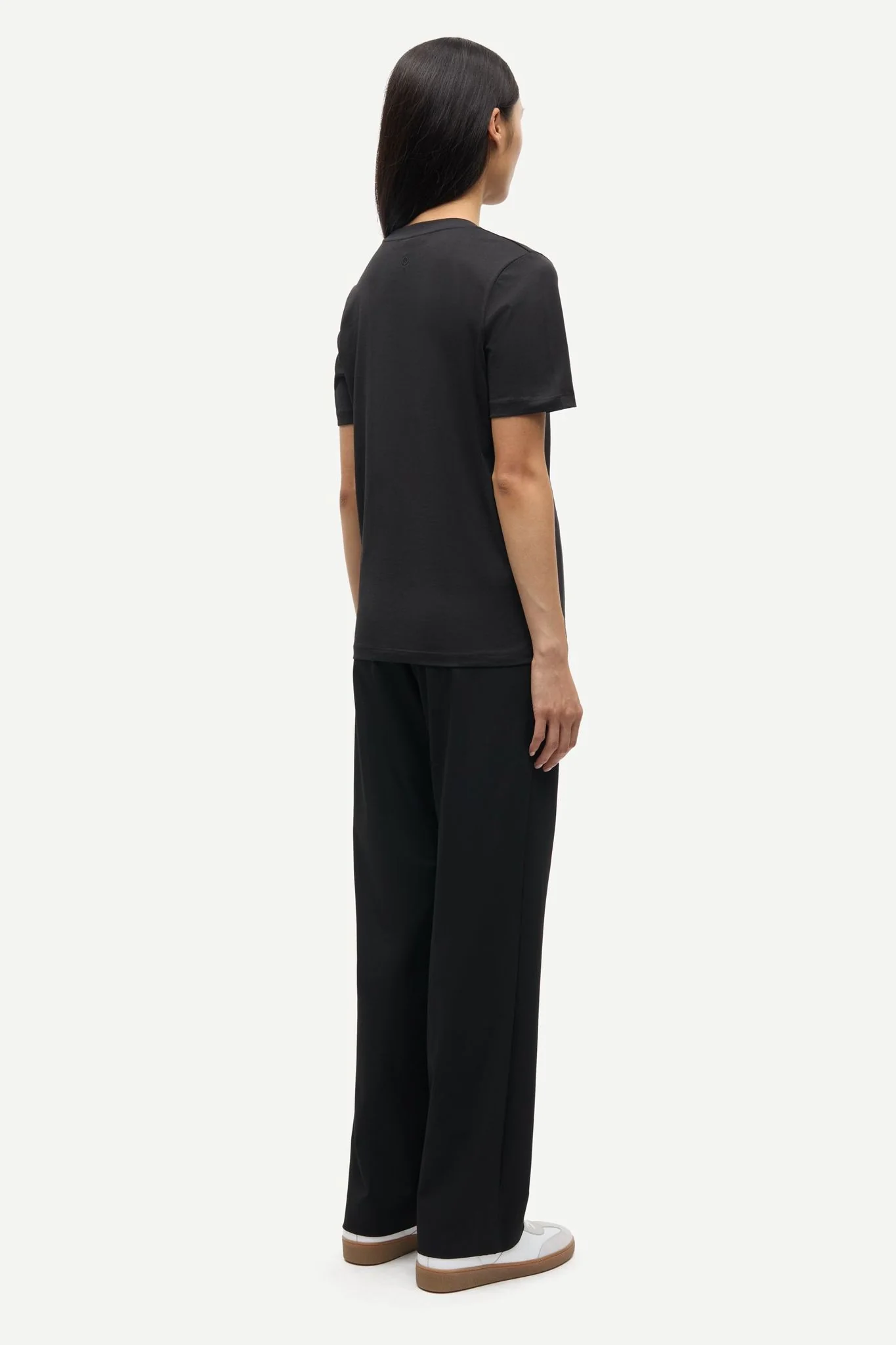 Sasade T-Shirt Black - Image 4