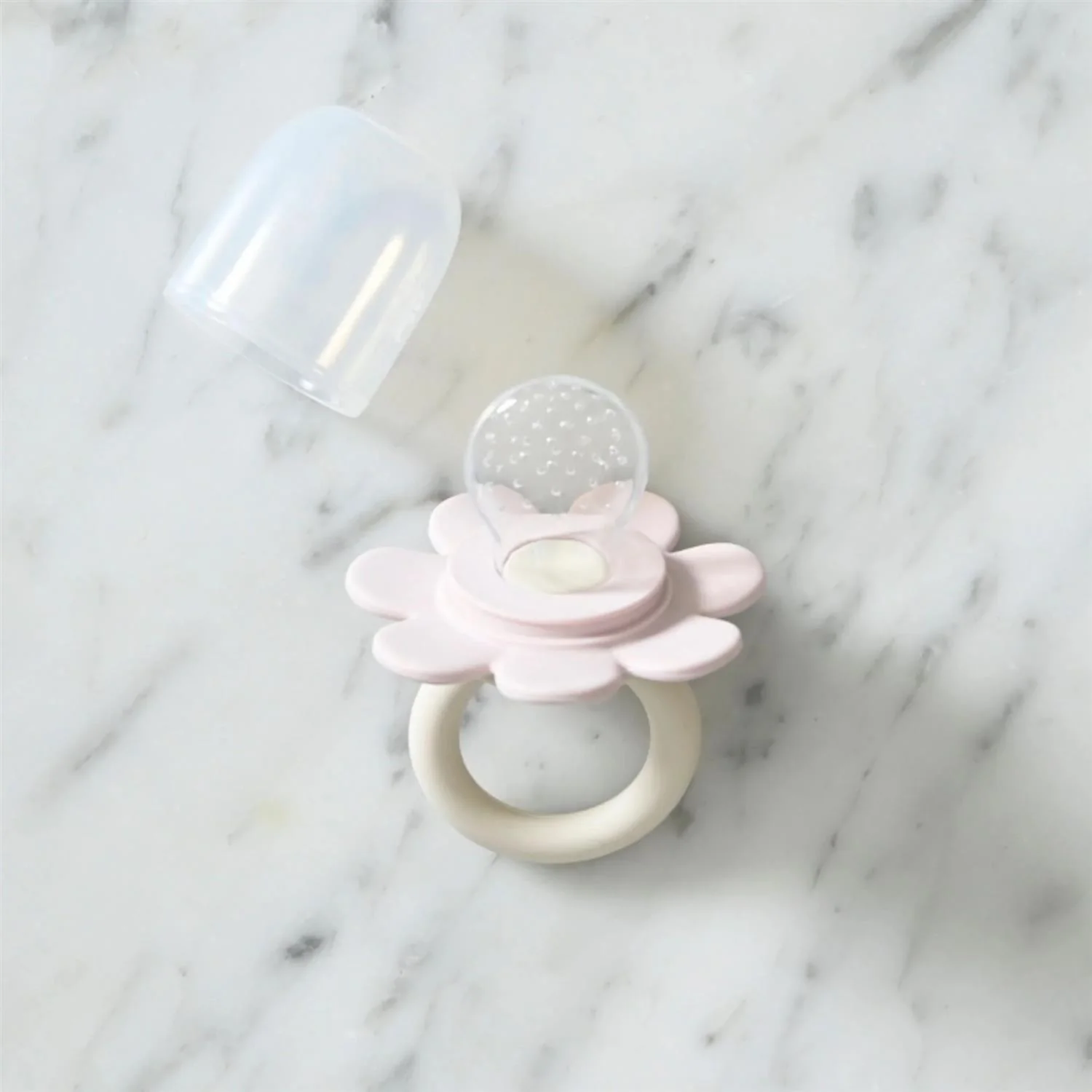Poppy Fruit Feeder  Cream & Light Pink - Image 3