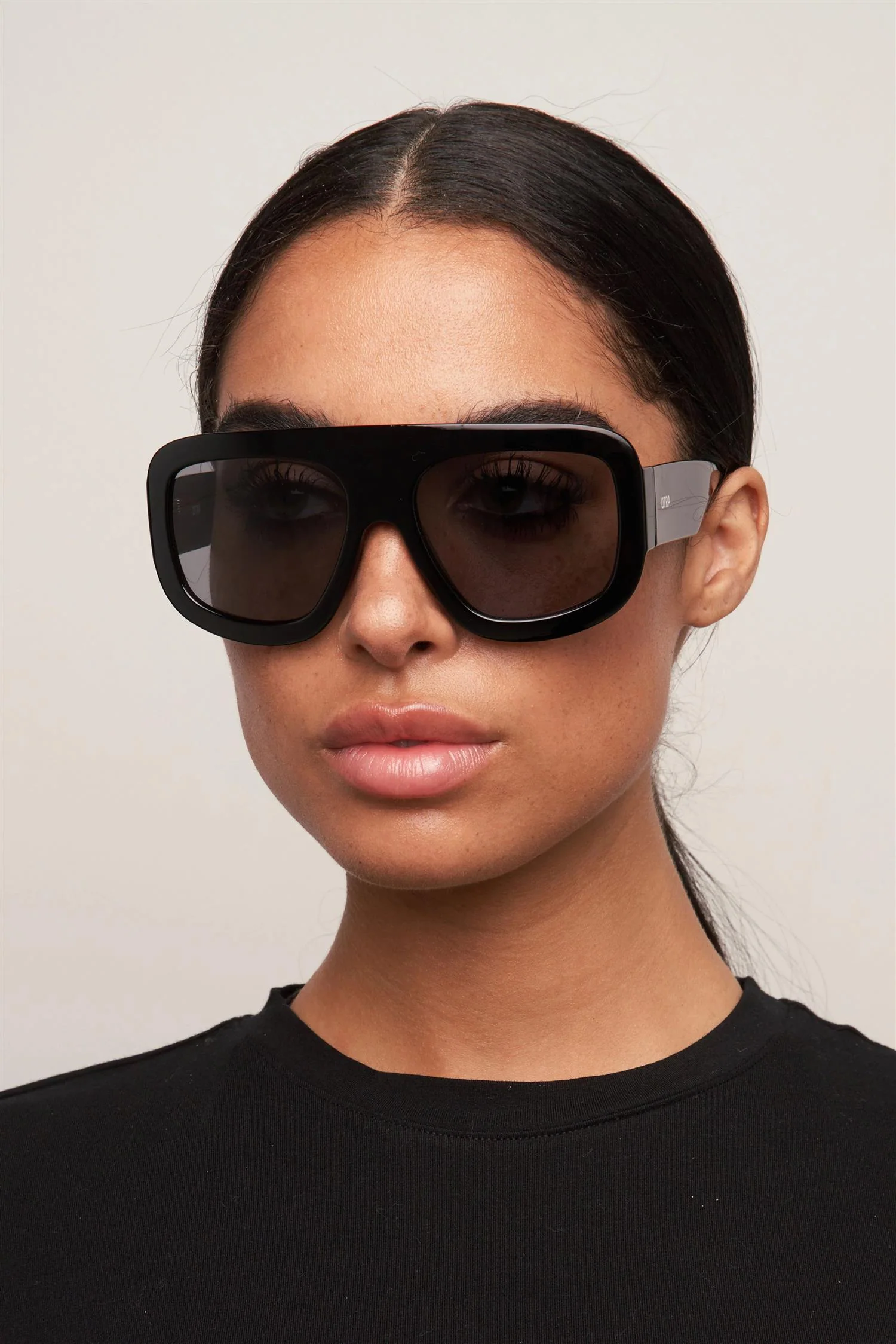 VAIL Black/Smoke - Image 3