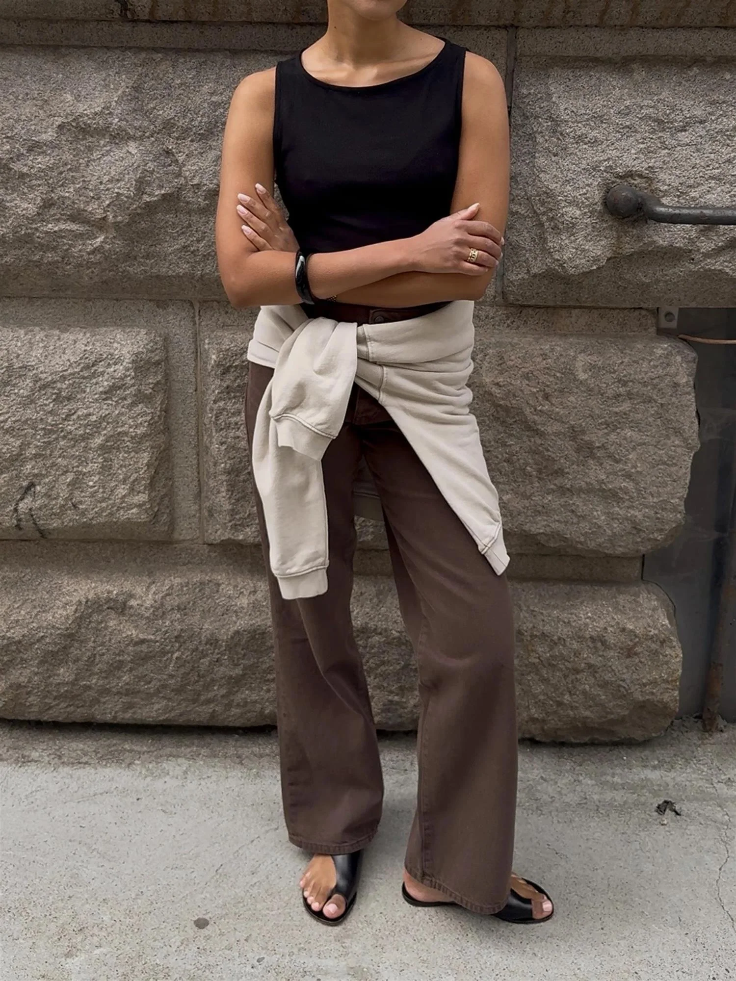 Billie Dark Brown - Image 2