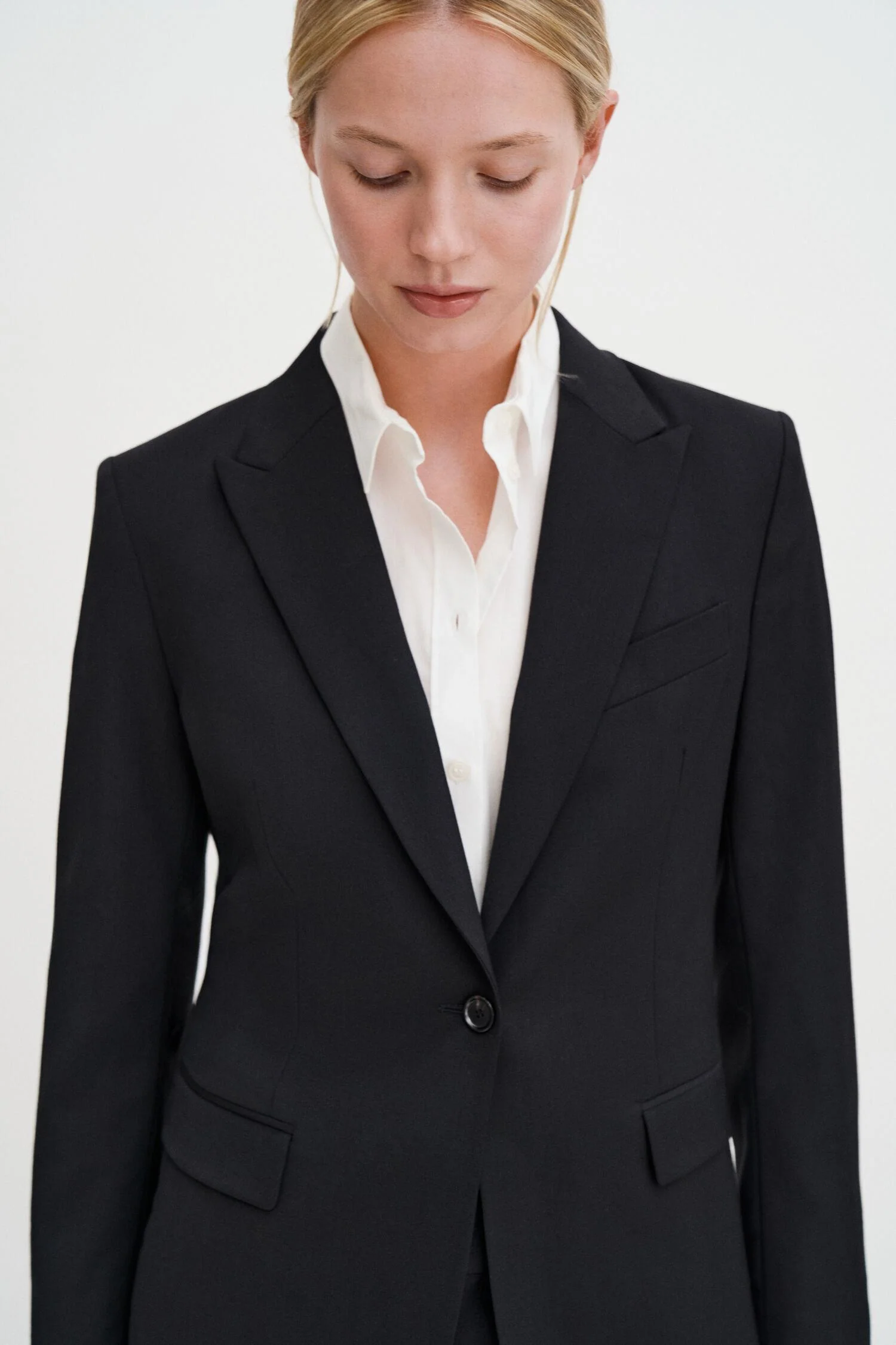 sasha cool wool blazer  Black - Image 4