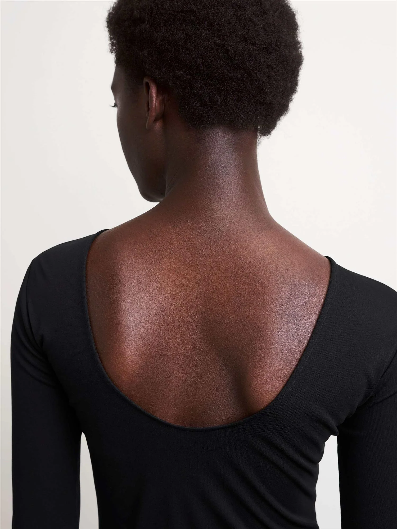 ELIZE Black - Image 3