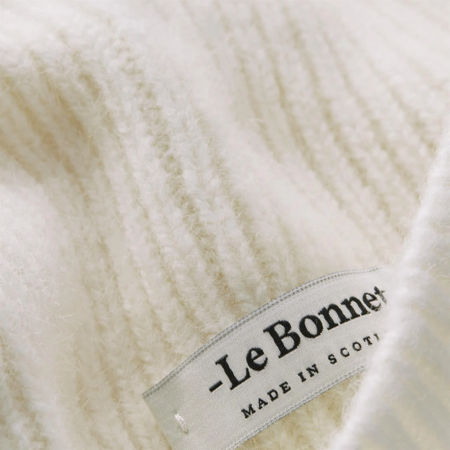 BEANIE Snow - Image 2
