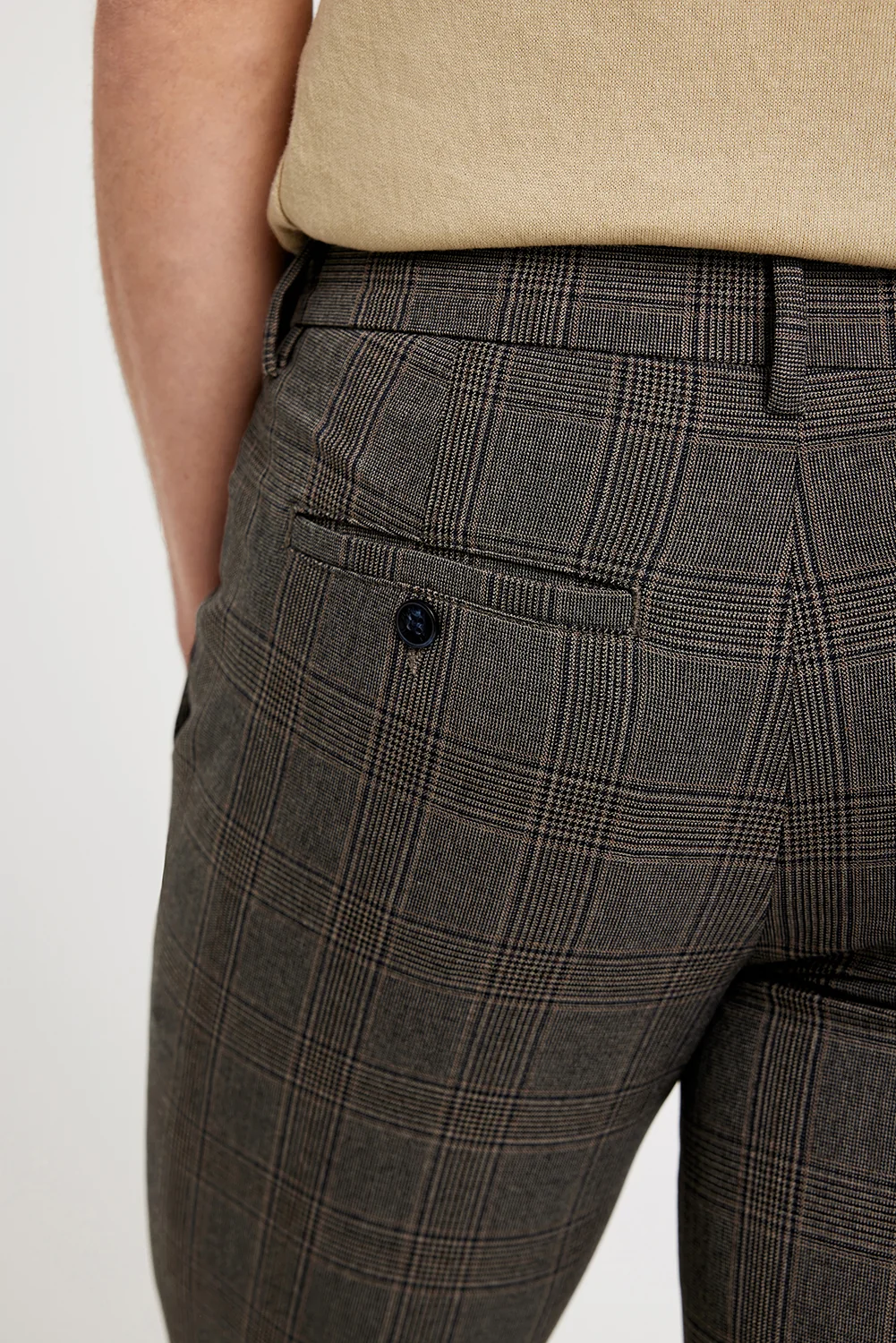Josh Navy Sand Check - Image 4