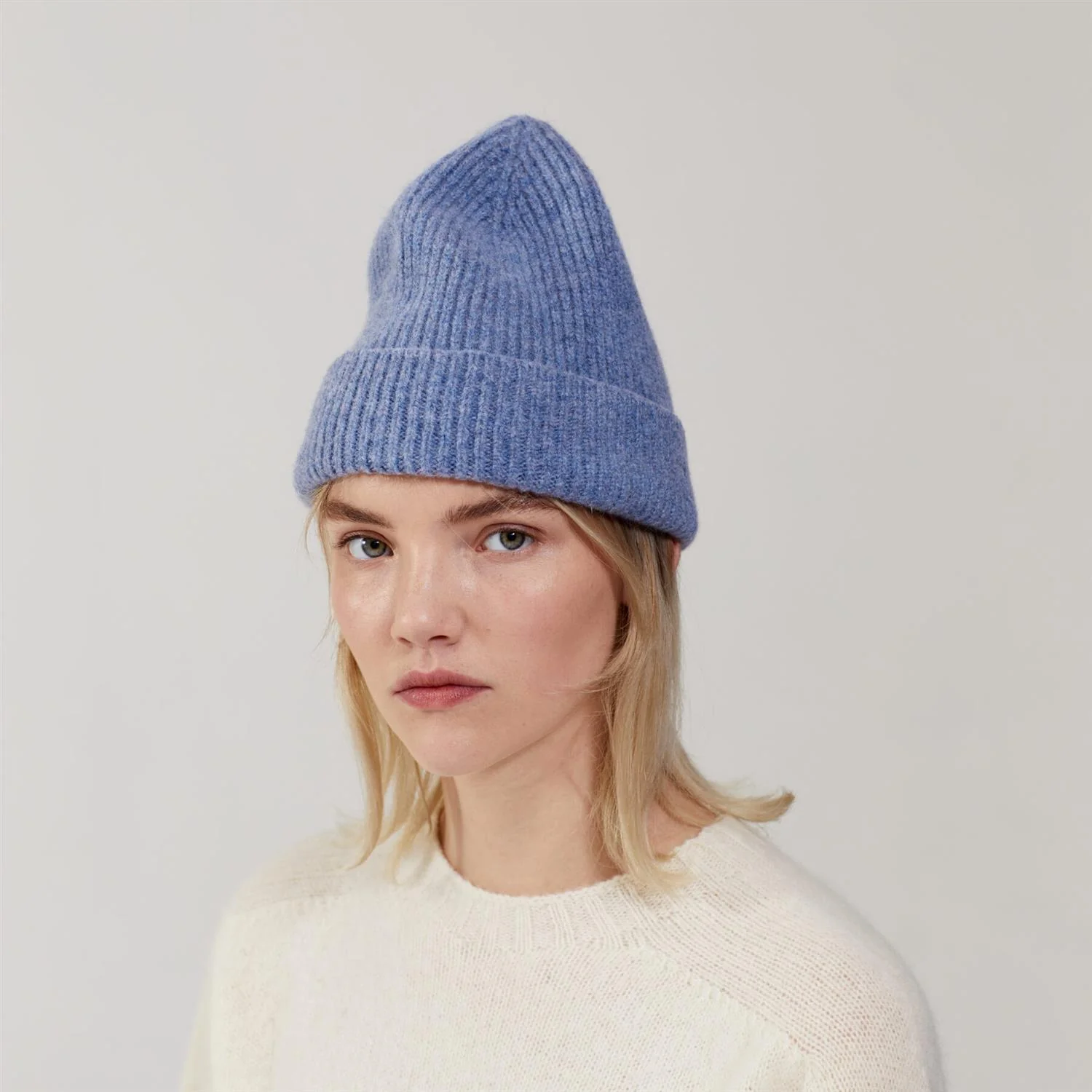 BEANIE  Washed Demin - Image 3
